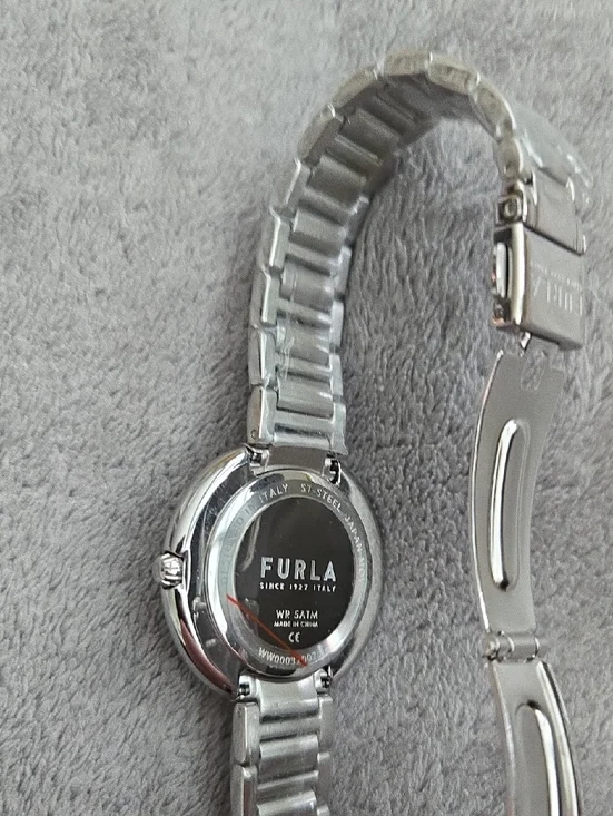Furla White Box with Black Logo - Picture 6 of 9